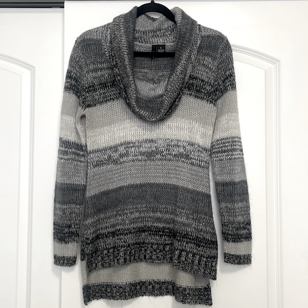 Ultra Flirt Junior Sweater